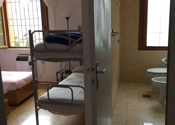 Hostel Trentapassi Zone